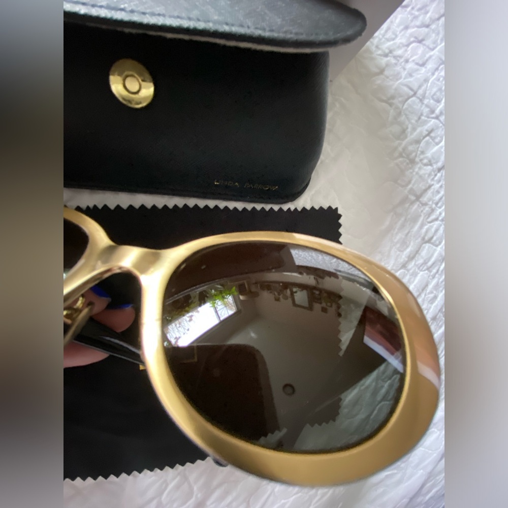 LINDA FARROW Gold Frame Sunglasses - Picture 12 of 14